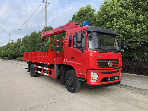 东风D3随车吊(5至8吨）